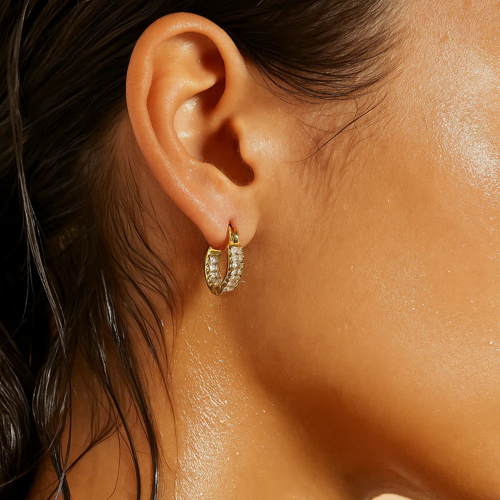 Lyndsay Huggie Hoop Earring