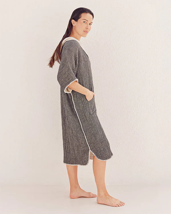 Sand Cloud | Falta Gauze Hooded Poncho - Black