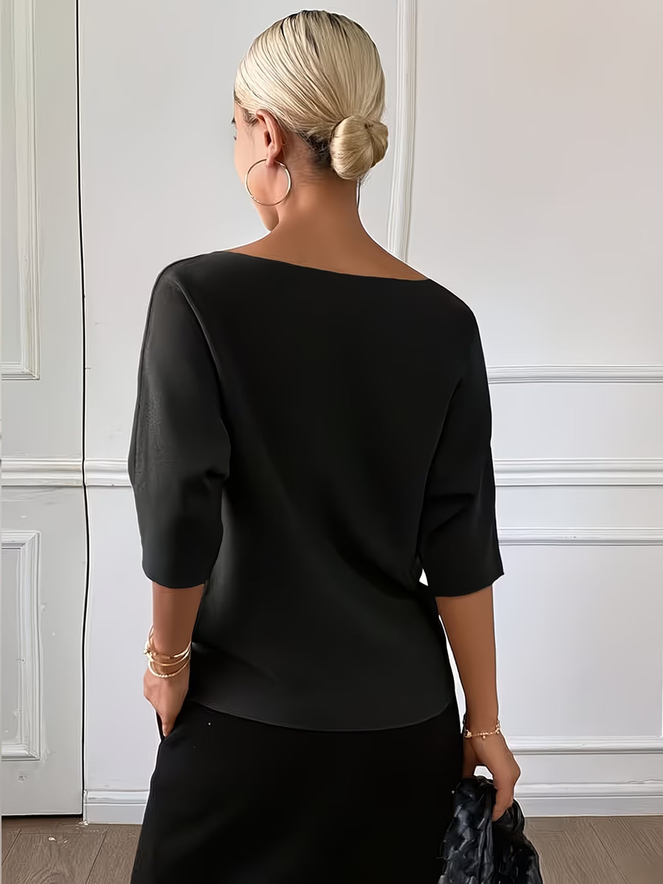 Elegant Round Neck 3/4 Sleeve Pullover Sweater/Top
