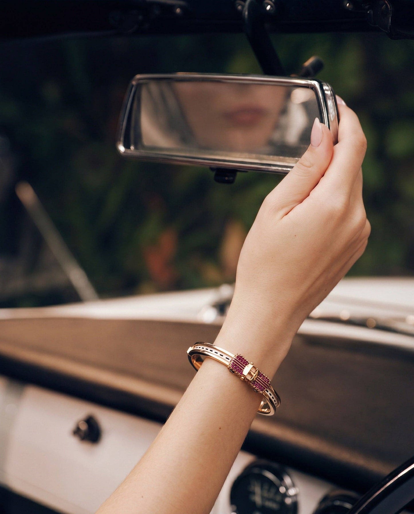Road Trip 'Go The Extra Mile' Car Fidget Bangle: Gold