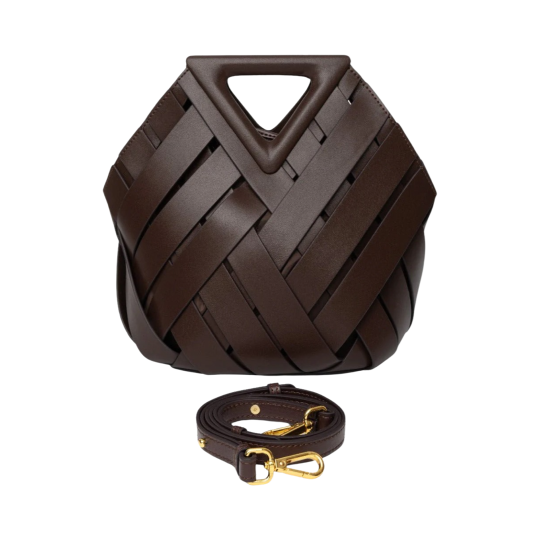 Santaella   |    Annika Brown Bag