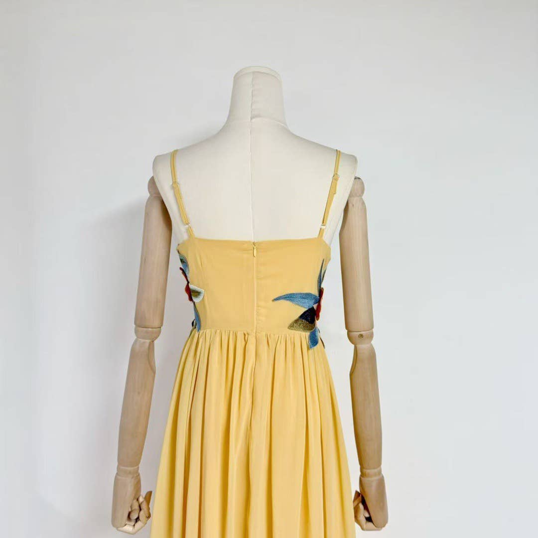 DR533Y Elegant Summer Embroidered 3D Floral Suspender Dress: Pink / English / L