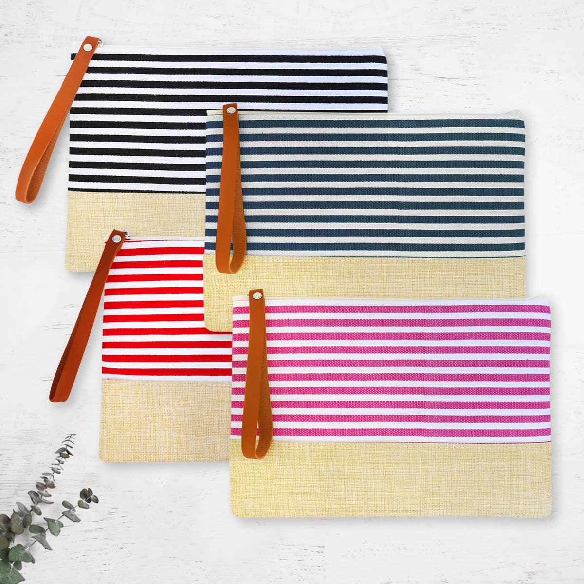 Bag Makeup   |    Striped Wristlet Clutch Navy