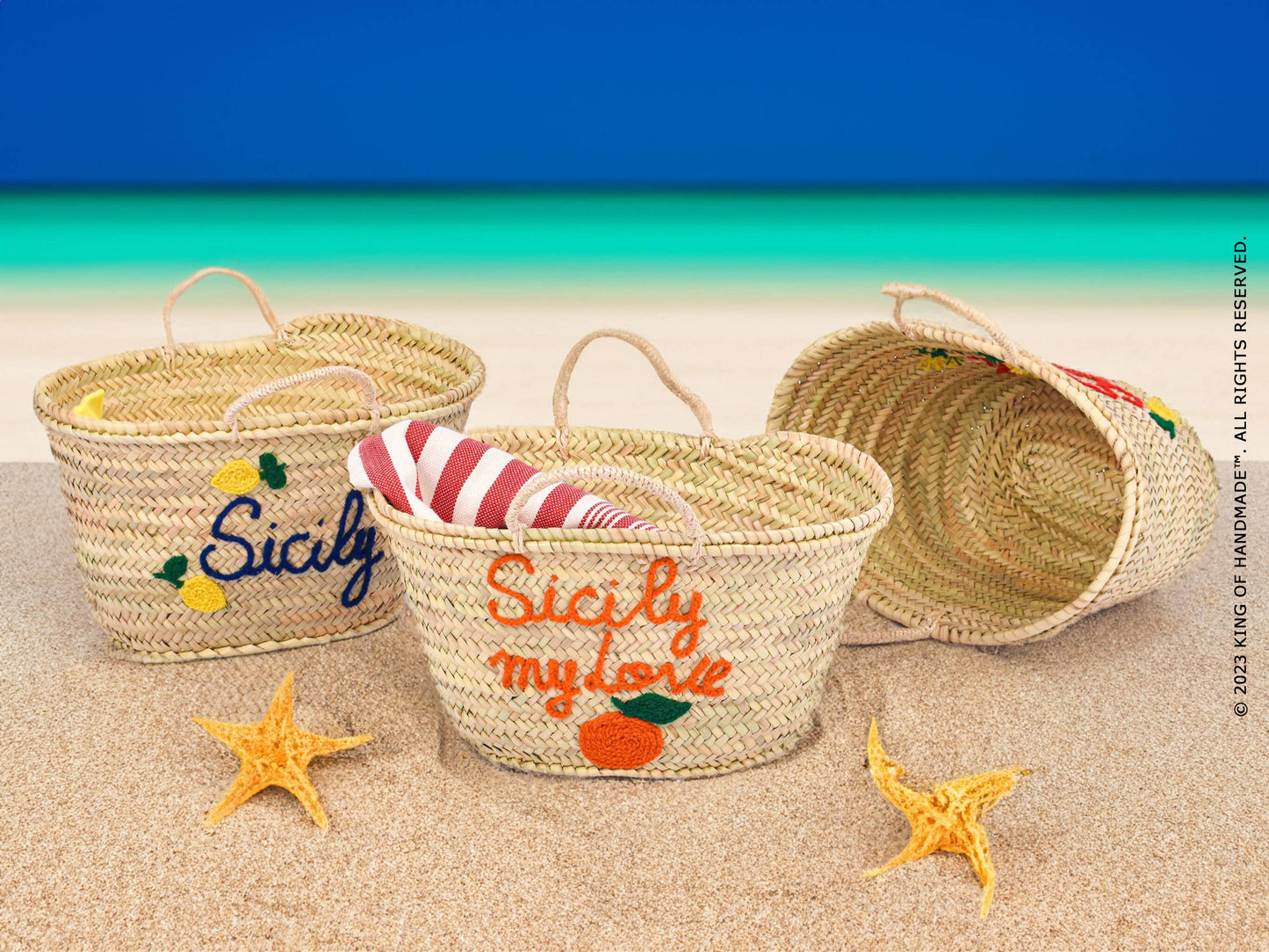 Straw Bags  |    Custom tote With Motif