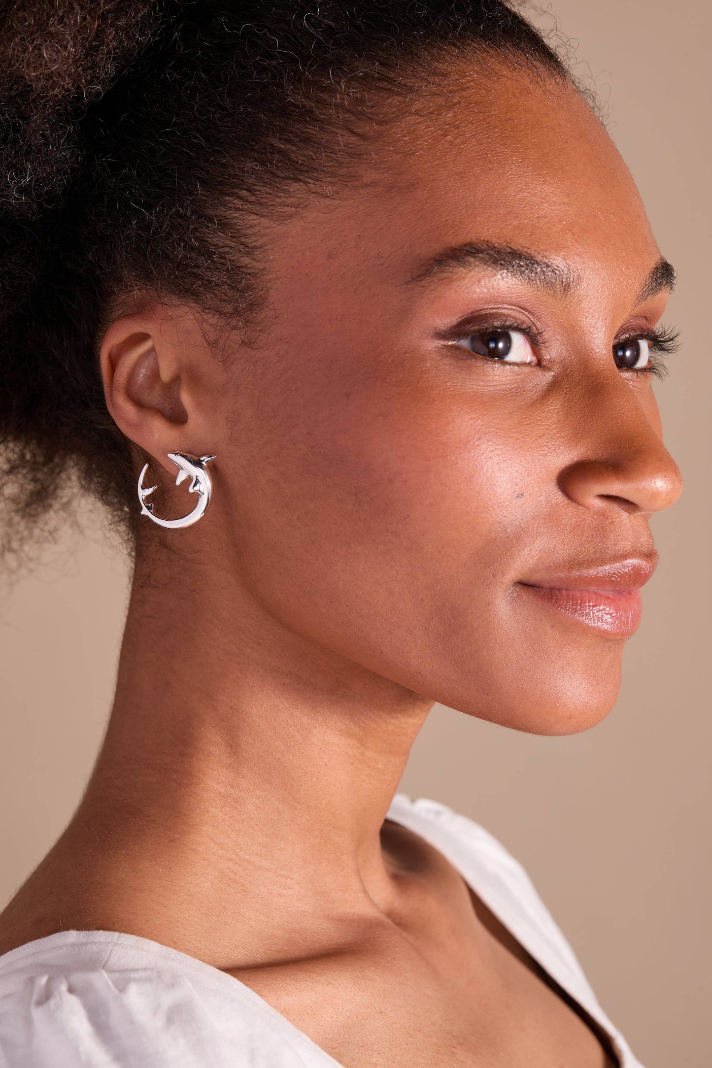 Shark Hoop Earring: Silver