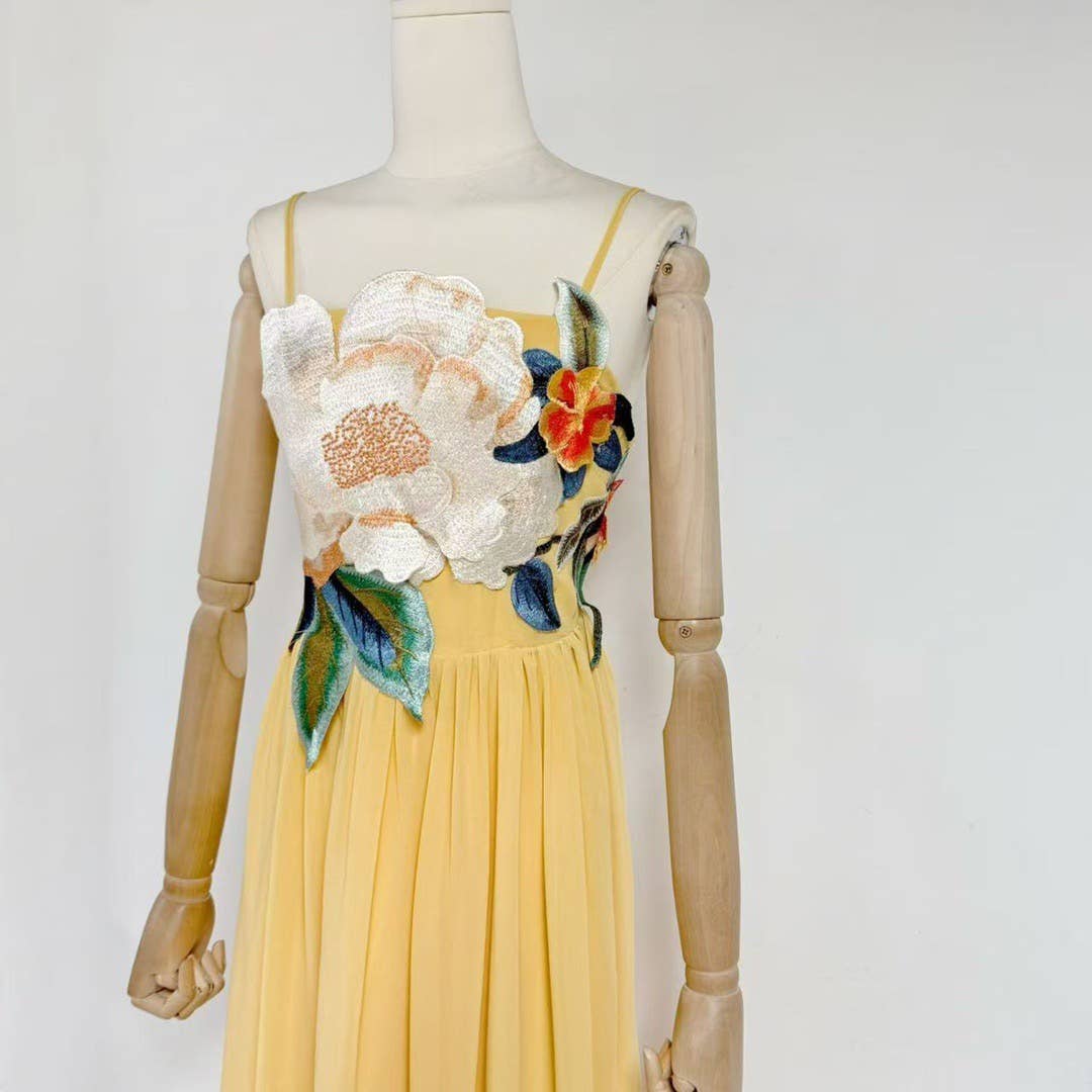 DR533Y Elegant Summer Embroidered 3D Floral Suspender Dress: Blue / English / L