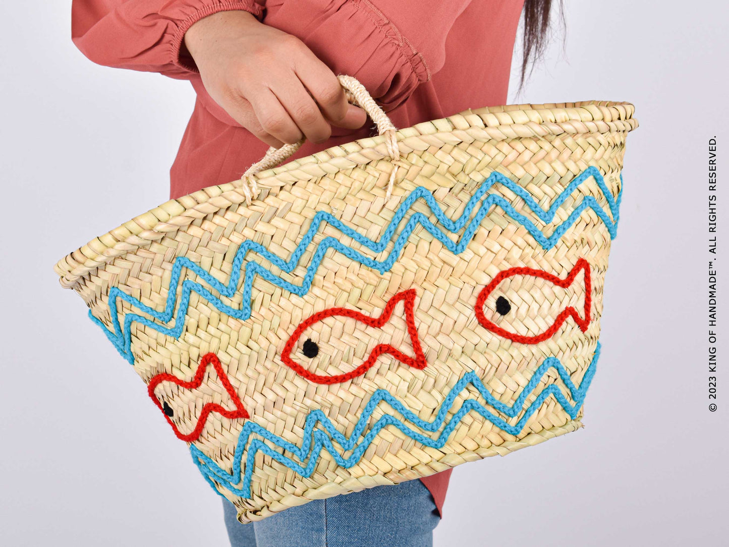 Straw Bags  |    Custom tote With Motif