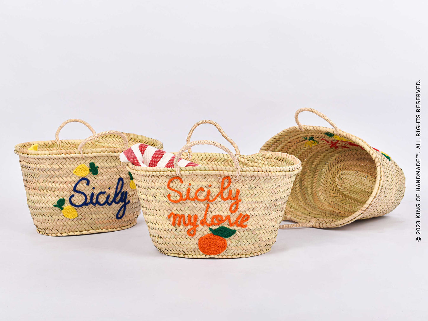 Straw Bags  |    Custom tote With Motif