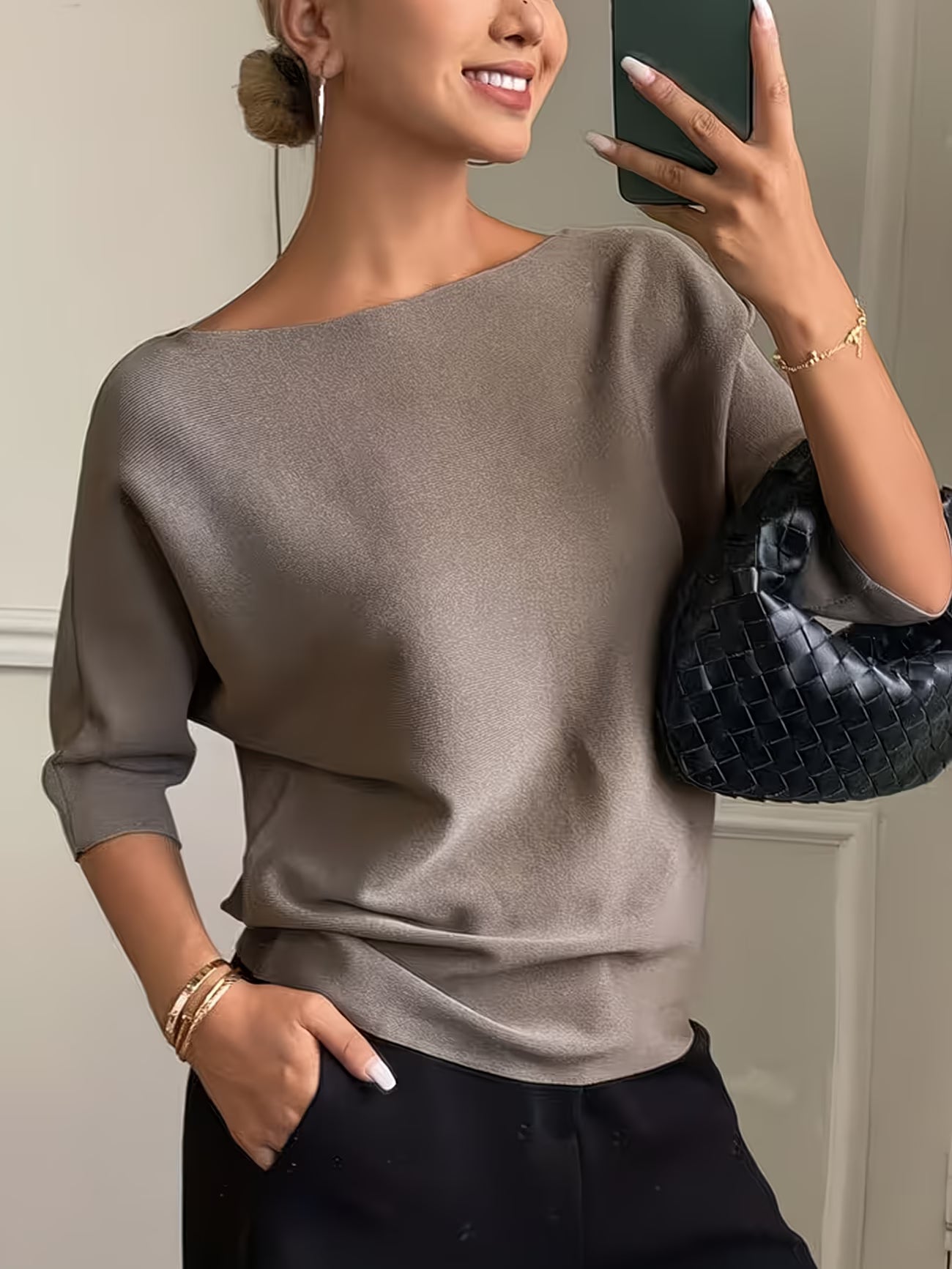 Elegant Round Neck 3/4 Sleeve Pullover Sweater/Top