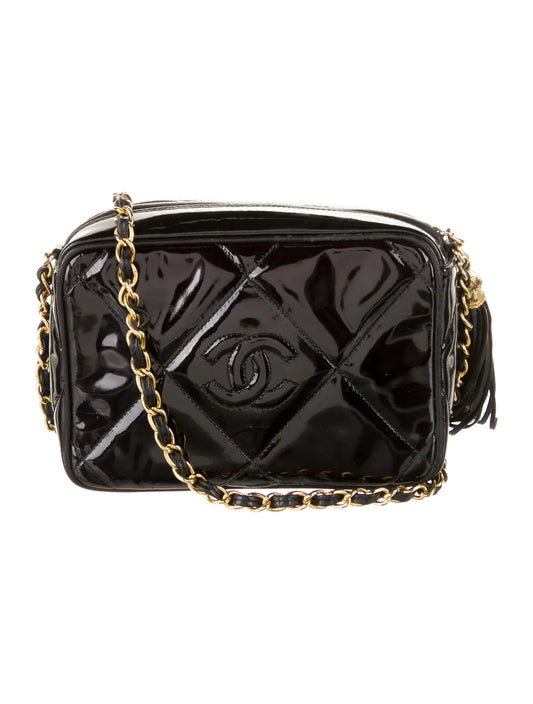 Chanel   |   Mini Diamond CC Camera Bag