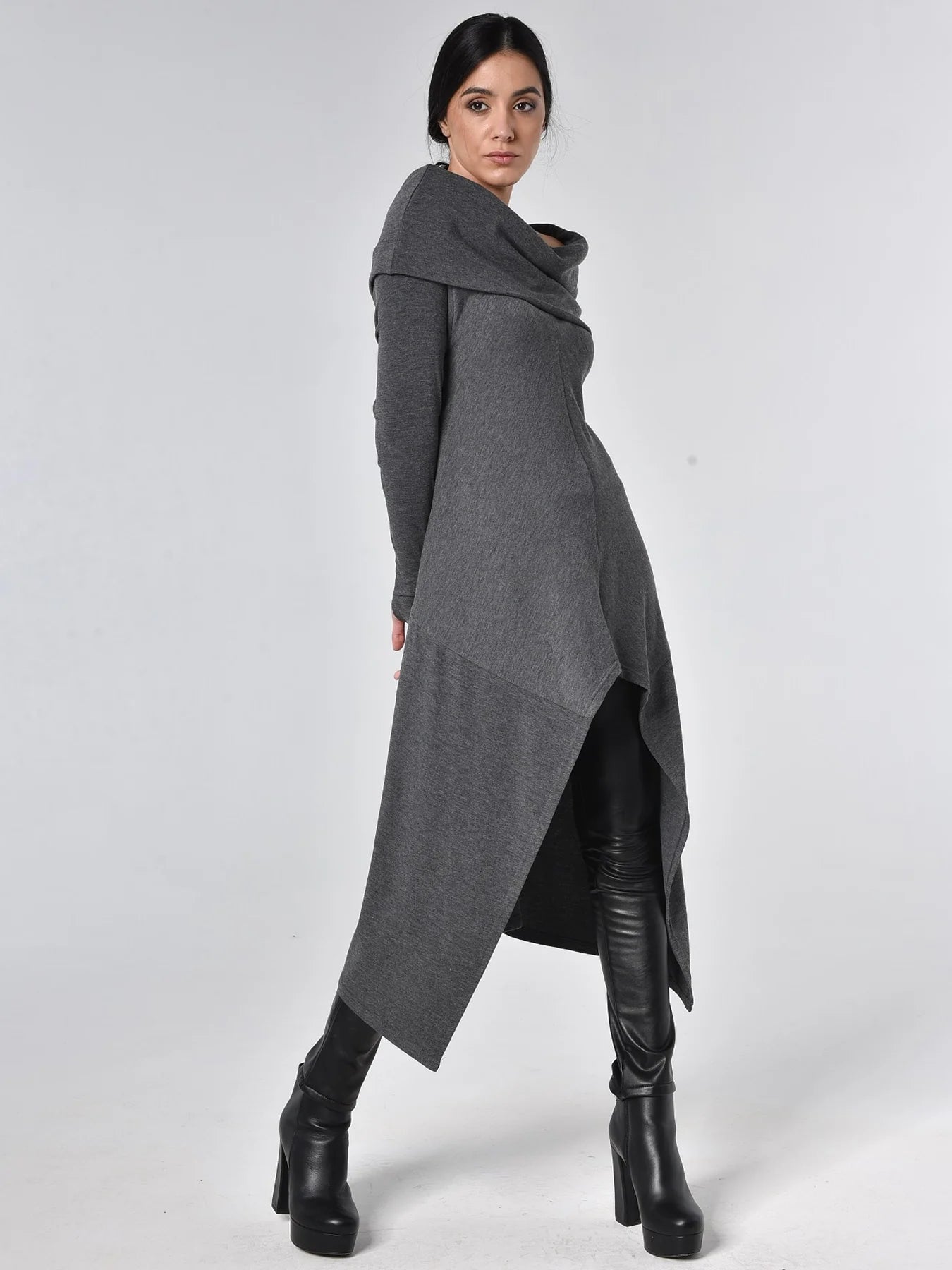 Metamorphoza   |   Extravagant Loose Tunic