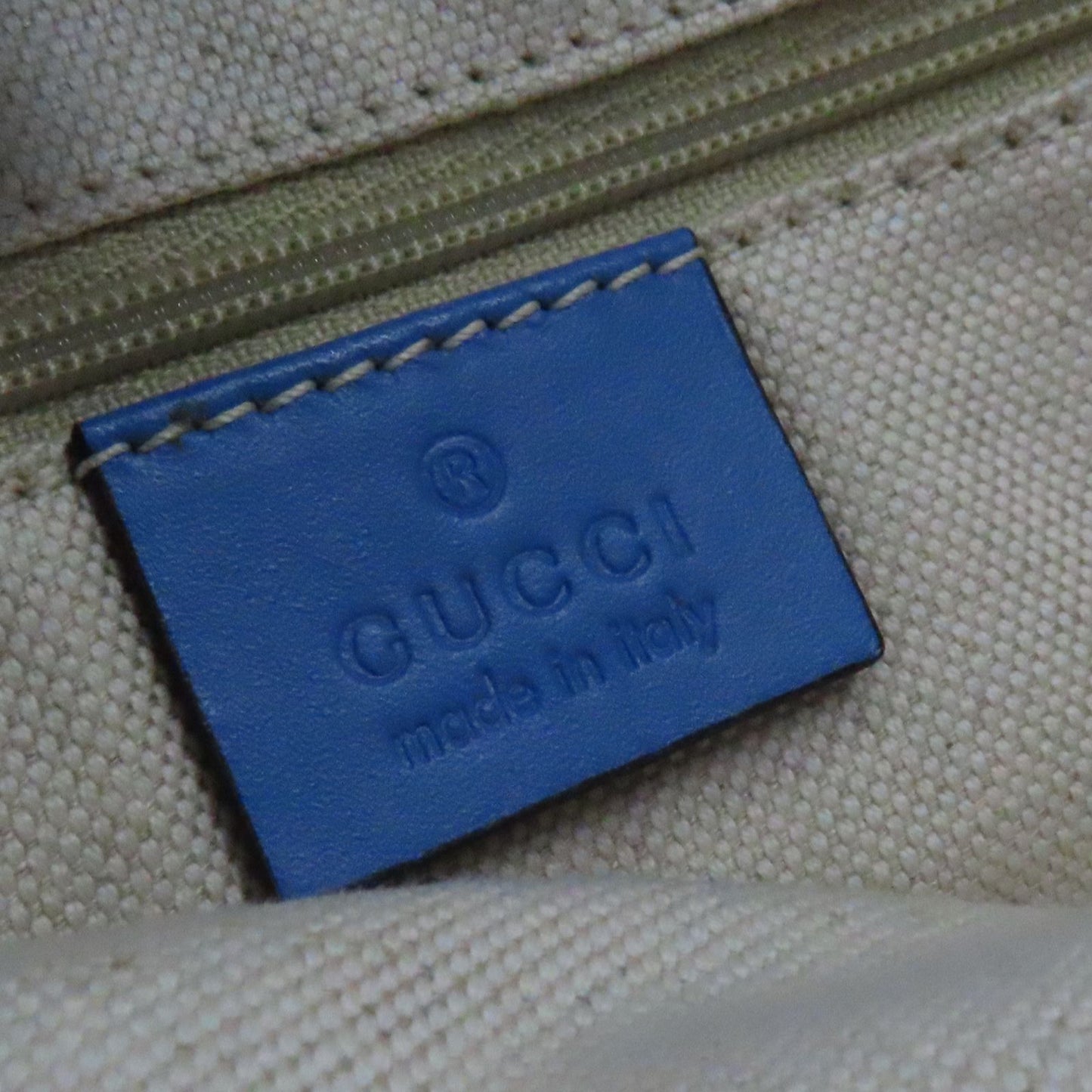 Gucci   |    Sukey Tote Medium, GG Canvas