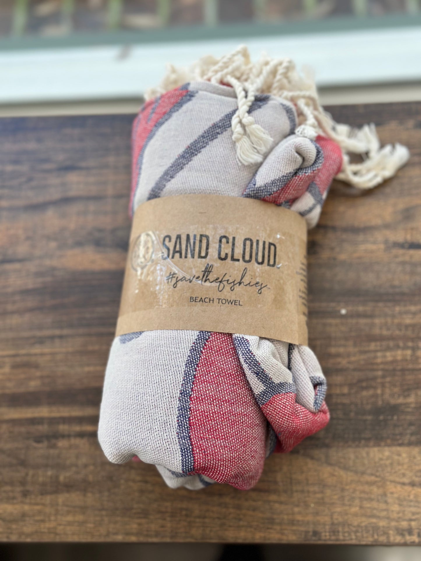 sand cloud   |   red and white turtle