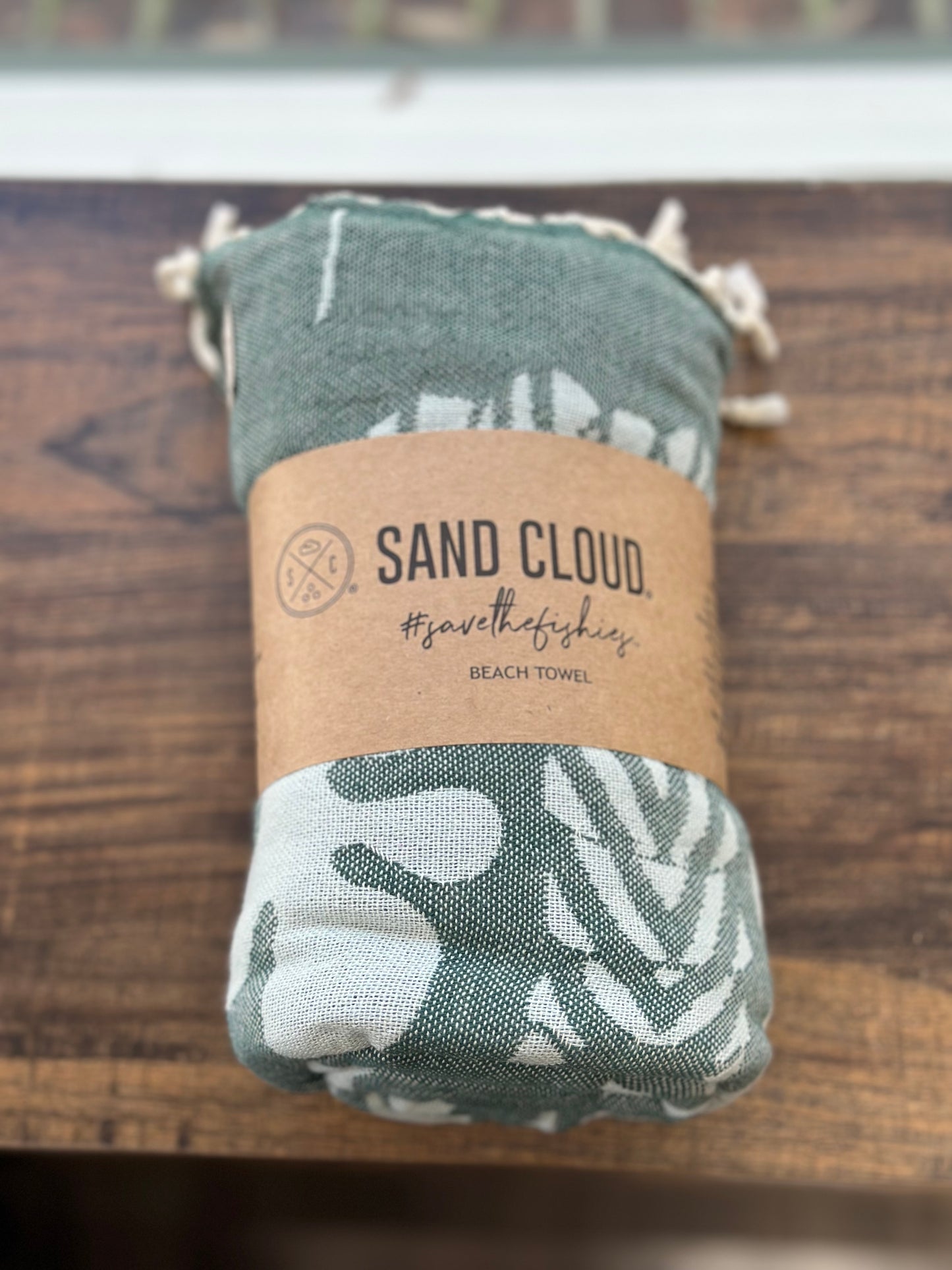 sand cloud   |   Green Lobster Print