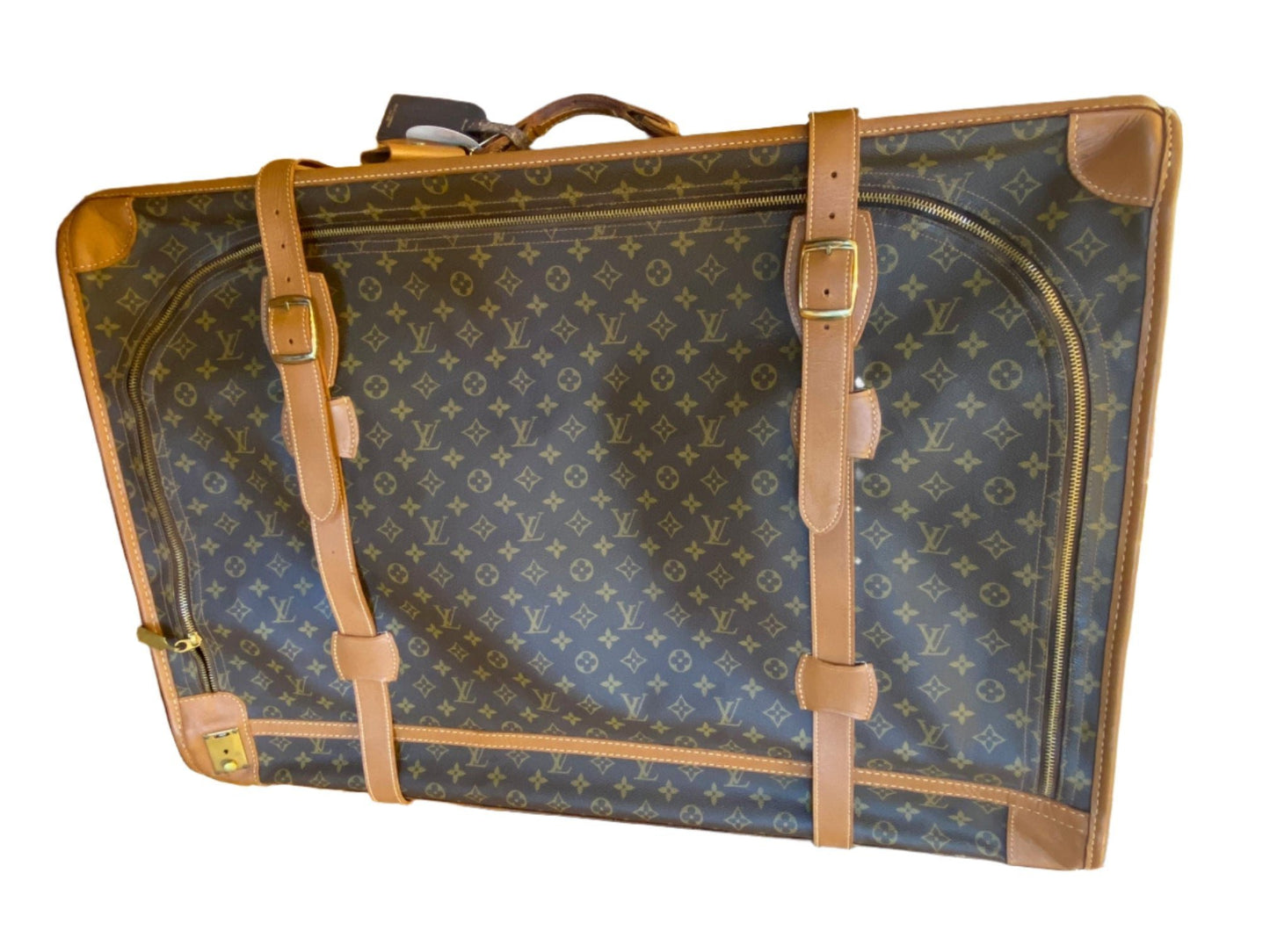 Louis Vuitton   |    Vintage Trunk