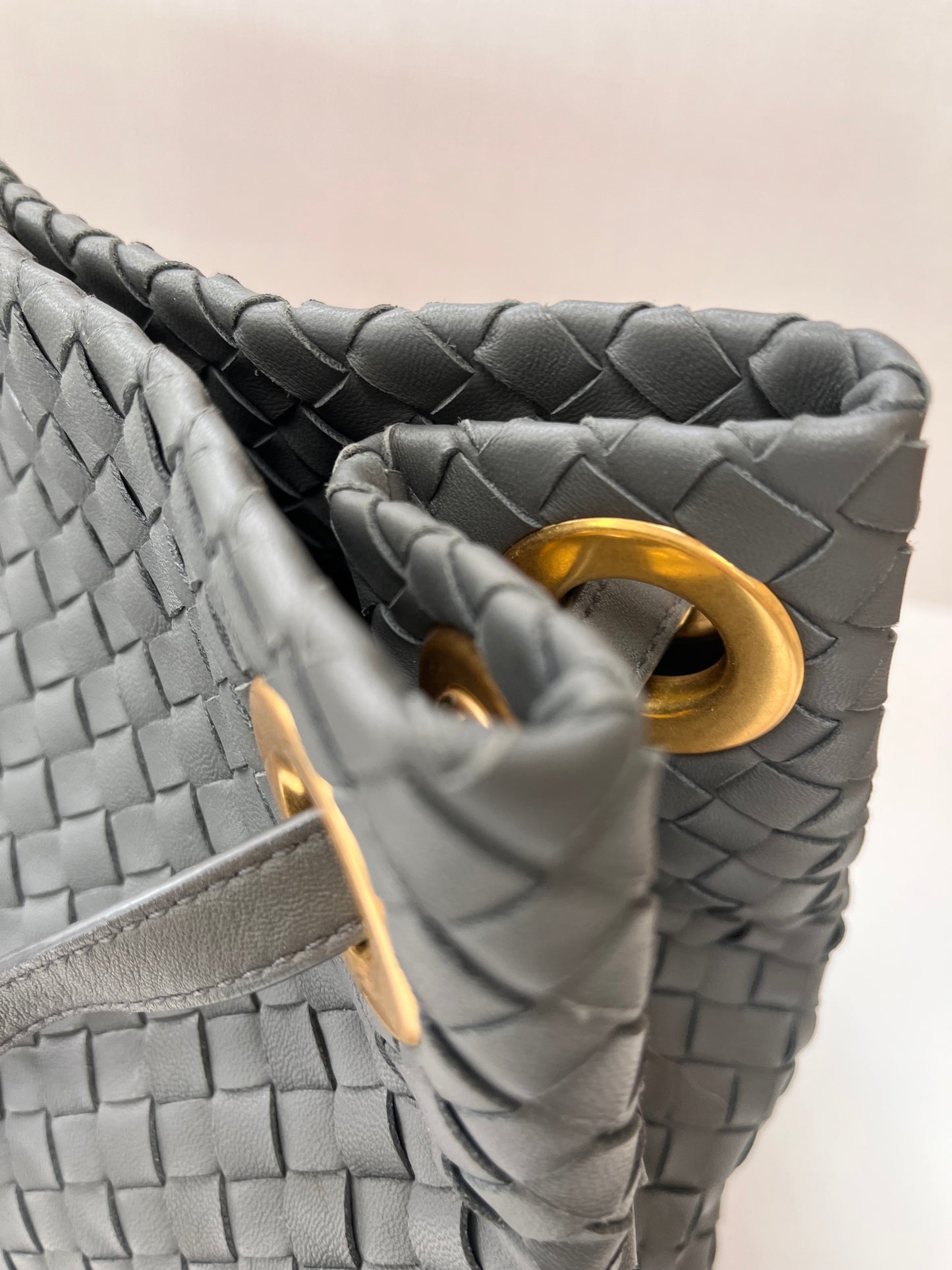 Bottega Veneta Woven Gray Garda Intecciato Napa