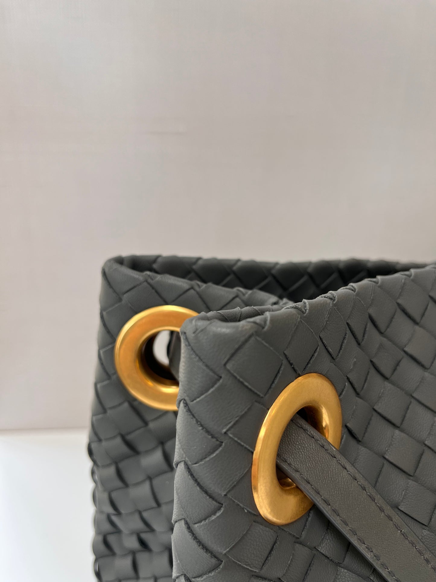 Bottega Veneta Woven Gray Garda Intecciato Napa