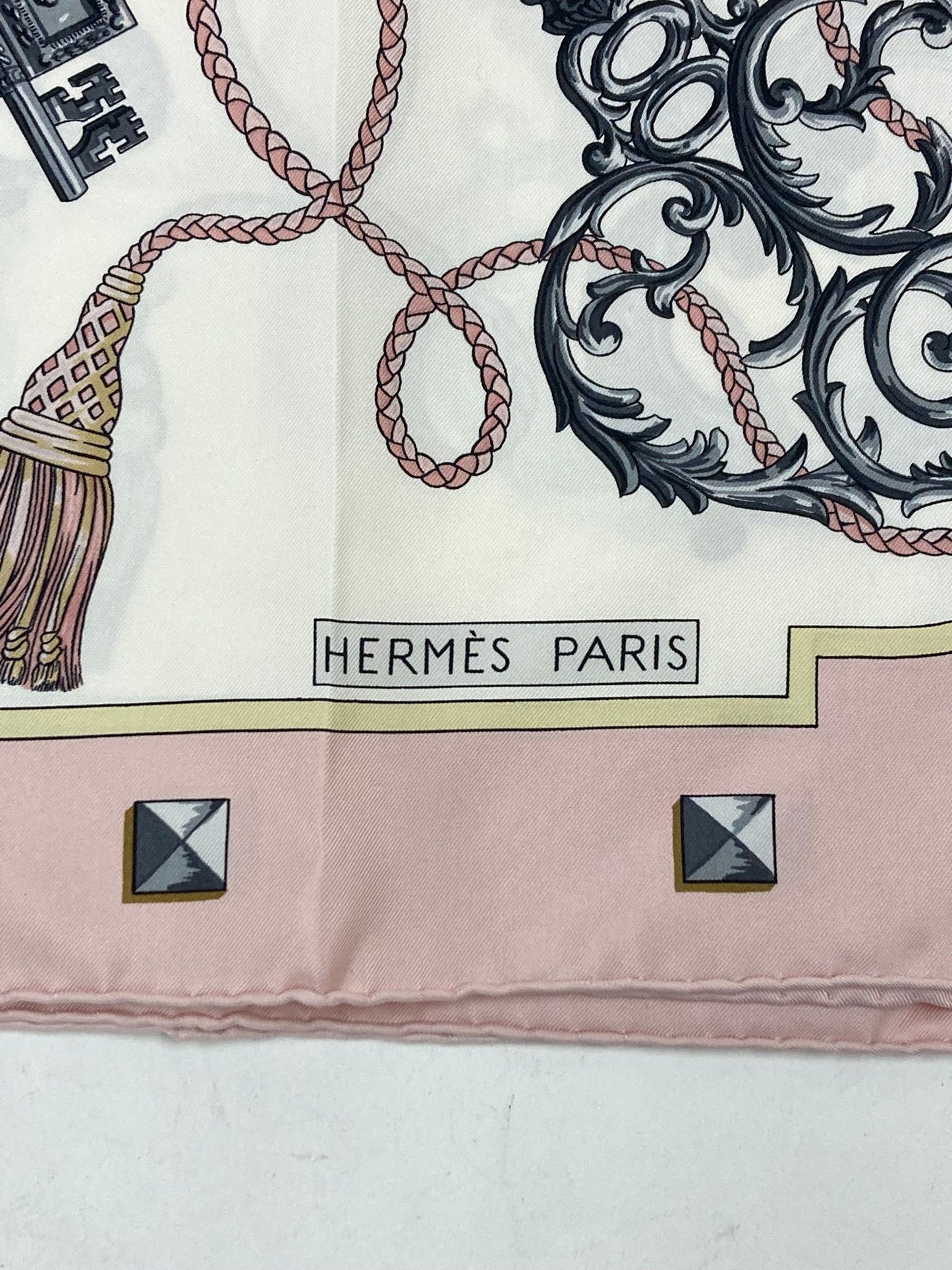 Hermes   |    Les Cles Carre 90 Scarf