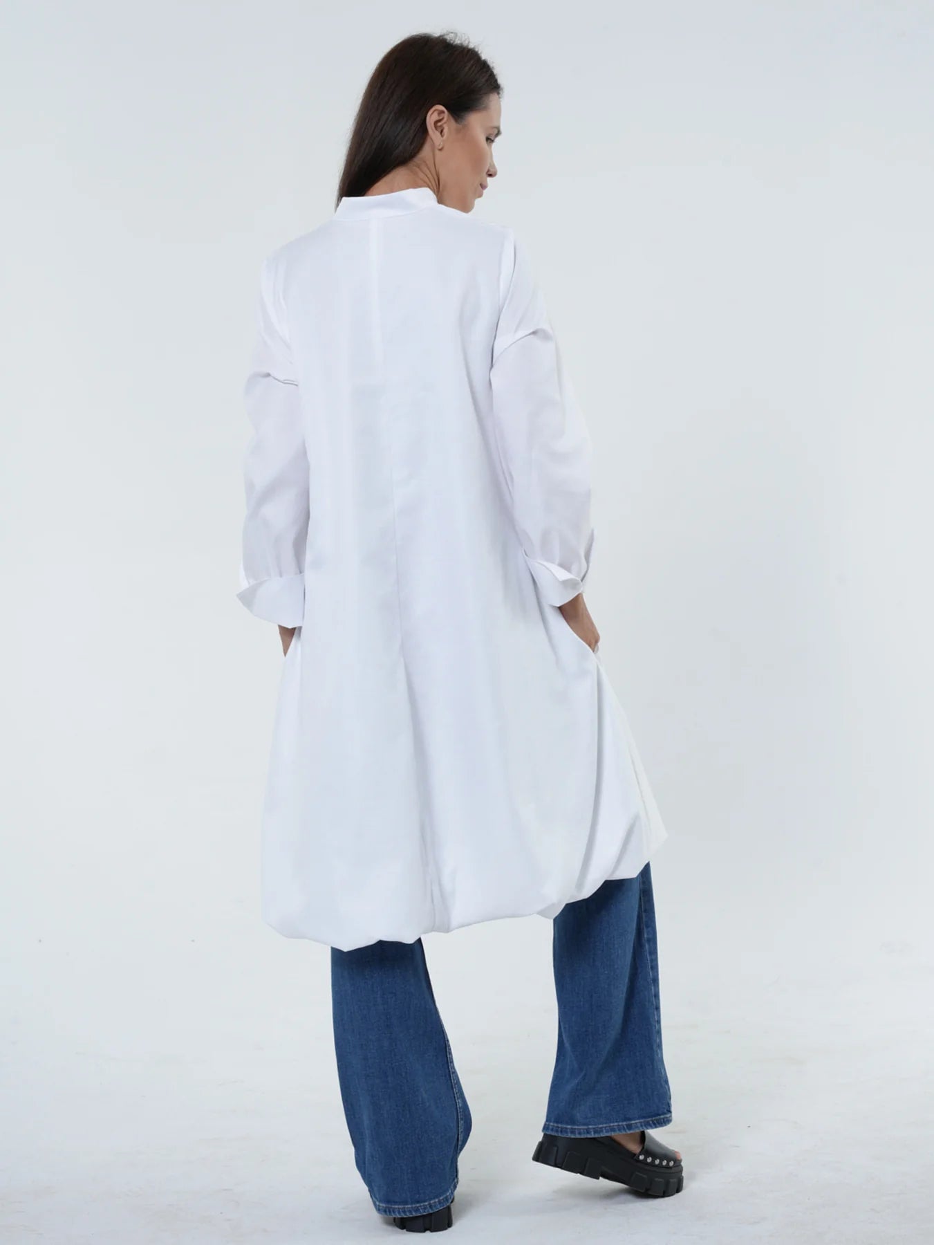 Metamorphoza   |    Long Sleeve Tunic Dress In White