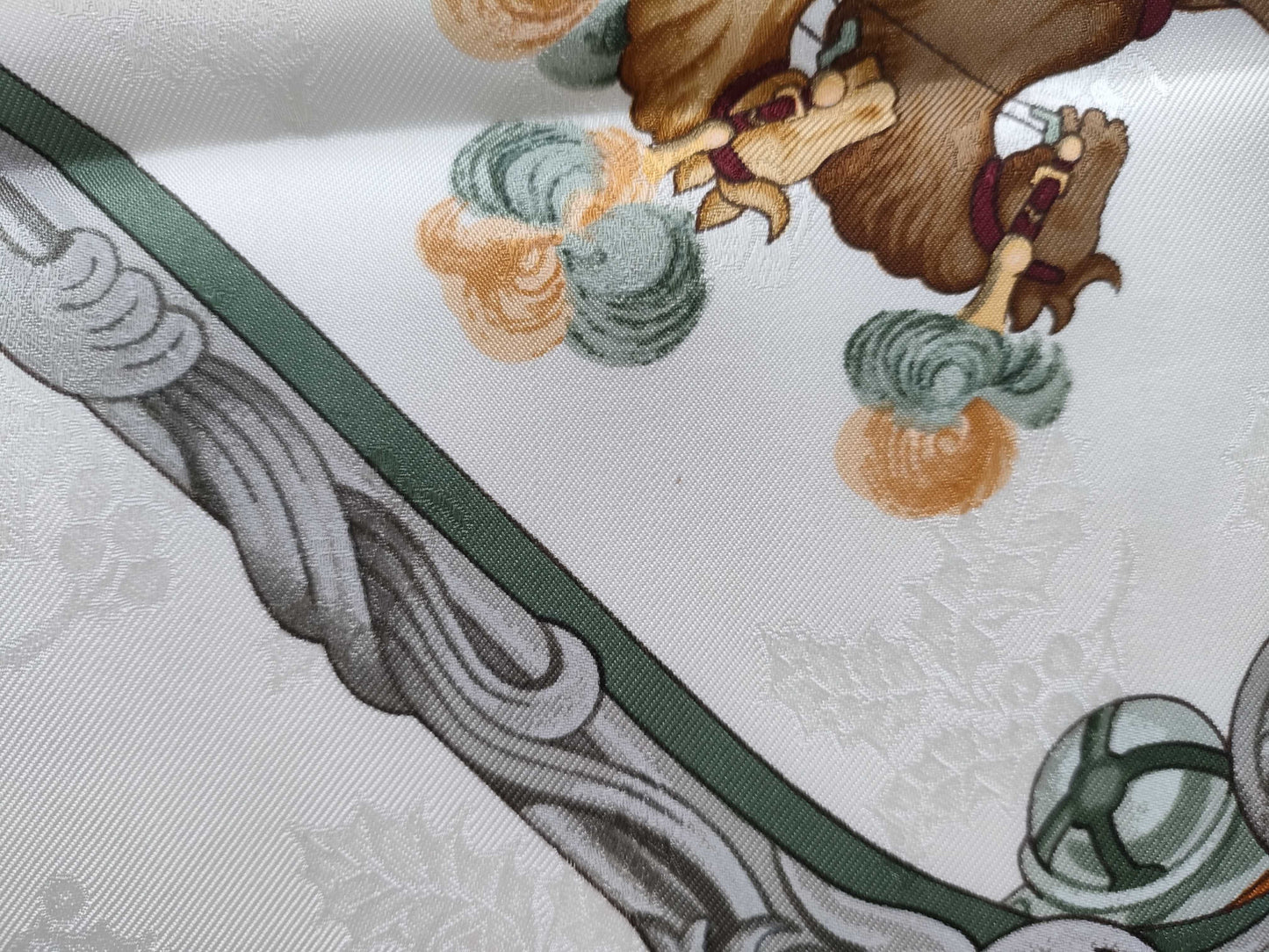 Hermes   |    Plumes Et Grelots Carre 90