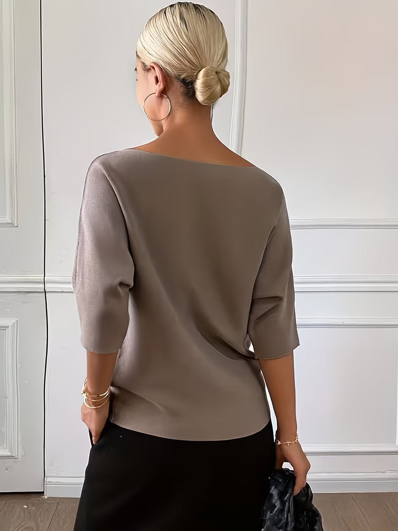 Elegant Round Neck 3/4 Sleeve Pullover Sweater/Top