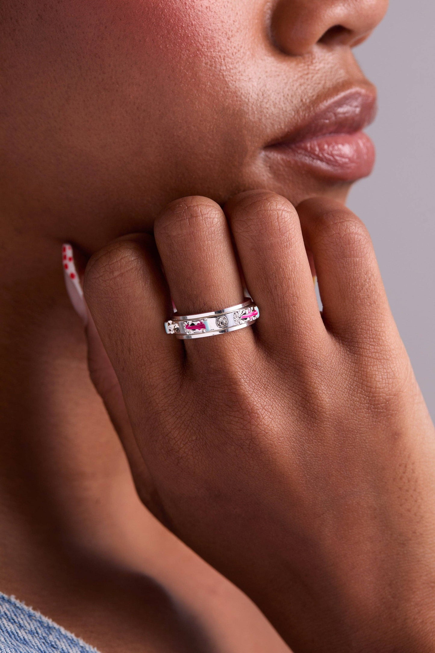 Hot Wheels™ Racecar Fidget Ring: Silver