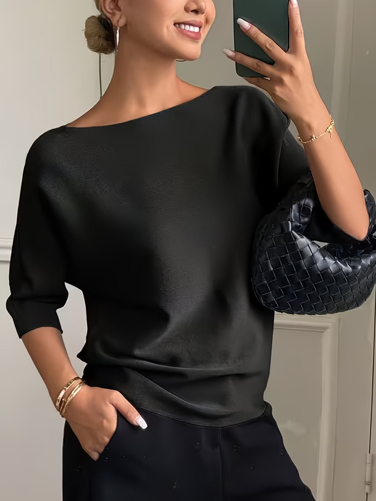 Elegant Round Neck 3/4 Sleeve Pullover Sweater/Top
