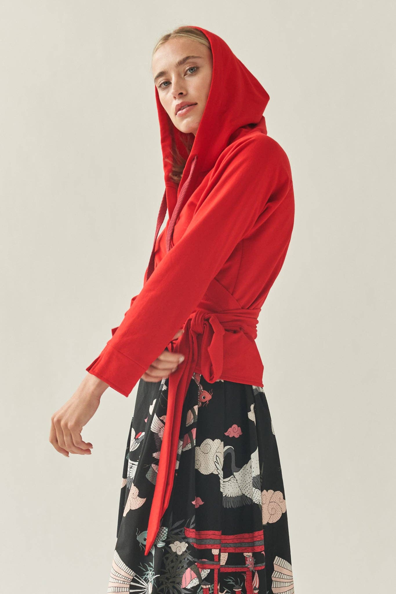 Wrap Hoodie Red: M