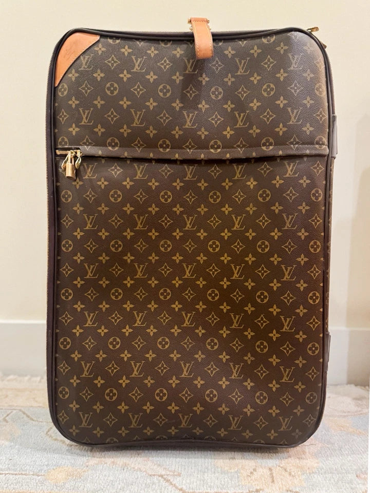 Louis Vuitton Pegase 70 Monogram rolling suitcase